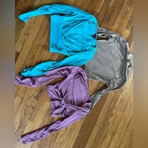 Crop top lot of 3. Size small.